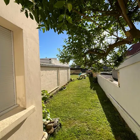 La Maison - - Front De - Jardin - Grandes Marees Ambleteuse